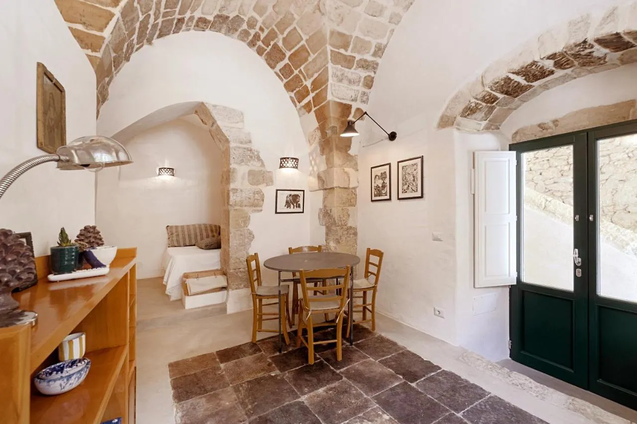 Dammusi Beneventano Apartment Scicli